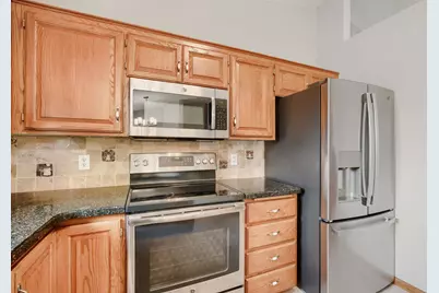 1317 Schooner Court, Woodbury, MN 55125 - Photo 10