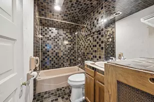 2636 Aldrich Ave S, Minneapolis, MN 55408 - Photo 16