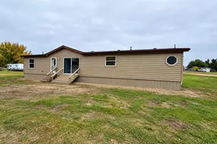 138 Park Cir, Ottertail, MN 56571 - Photo 1