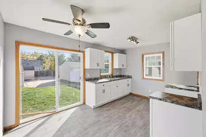 5206 Xerxes Avenue N, Minneapolis, MN 55430 - Photo 4
