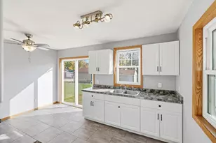 5206 Xerxes Ave N, Minneapolis, MN 55430 - Photo 8