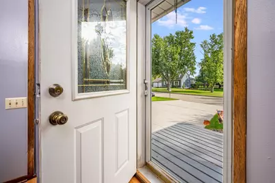 906 Summit Drive, Fairmont, MN 56031 - Photo 22