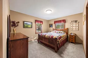 911 Neal Ave SW, Hutchinson, MN 55350 - Photo 40