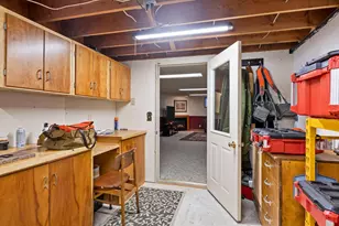 911 Neal Ave SW, Hutchinson, MN 55350 - Photo 58