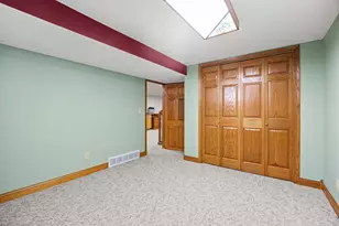 911 Neal Ave SW, Hutchinson, MN 55350 - Photo 54