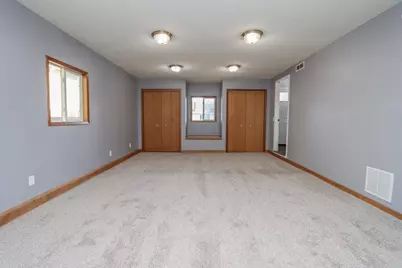 211 S Webster Street, Kasota, MN 56050 - Photo 20