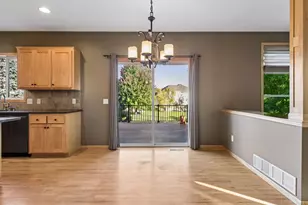 6033 Summit Ct S, Cottage Grove, MN 55016 - Photo 10