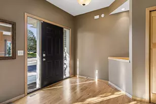 6033 Summit Ct S, Cottage Grove, MN 55016 - Photo 4