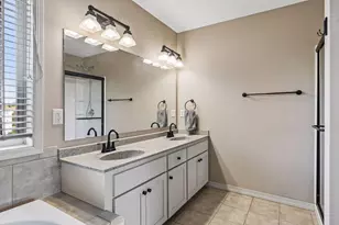 6033 Summit Ct S, Cottage Grove, MN 55016 - Photo 22