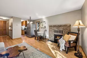 234 8th Street SE, Minneapolis, MN 55414 - Photo 2