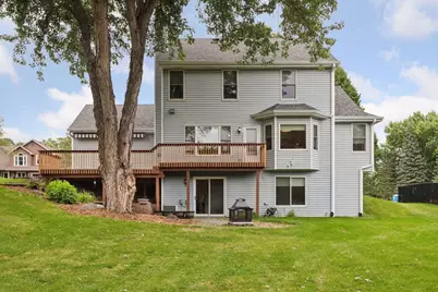 1301 Stratton Court, Chanhassen, MN 55317 - Photo 28