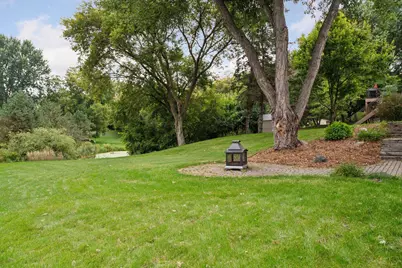 1301 Stratton Court, Chanhassen, MN 55317 - Photo 30