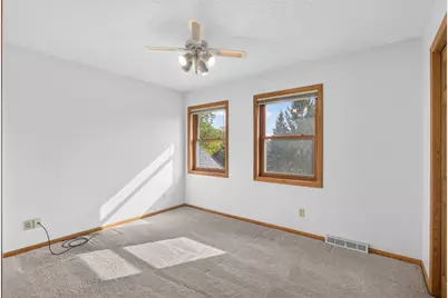 11310 47th Avenue N, Plymouth, MN 55442 - Photo 34