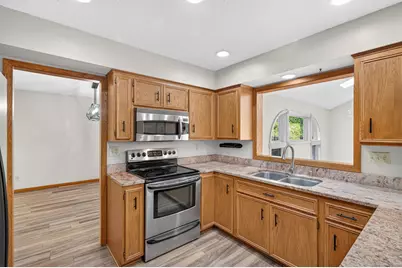 11310 47th Avenue N, Plymouth, MN 55442 - Photo 12
