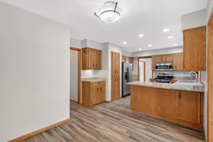11310 47th Ave N, Plymouth, MN 55442 - Photo 14