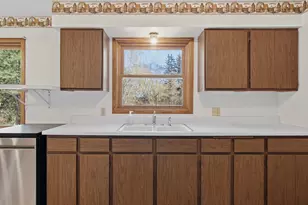 435 Main St, Boyceville, WI 54725 - Photo 10