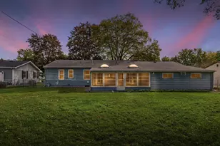 2937 Pascal St, Roseville, MN 55113 - Photo 2