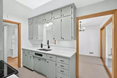 2937 Pascal Street, Roseville, MN 55113 - Photo 6