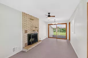 2937 Pascal St, Roseville, MN 55113 - Photo 8
