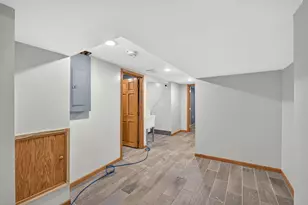 2939 30th Ave S, Minneapolis, MN 55406 - Photo 26