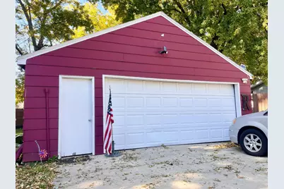 904 3rd Street SW, Willmar, MN 56201 - Photo 12