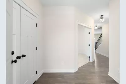 13702 Arrowhead Way, Rosemount, MN 55068 - Photo 2