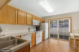 15718 Lower Fjord Way, Apple Valley, MN 55124 - Photo 6