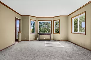 705 S 2nd St, La Crescent, MN 55947 - Photo 6