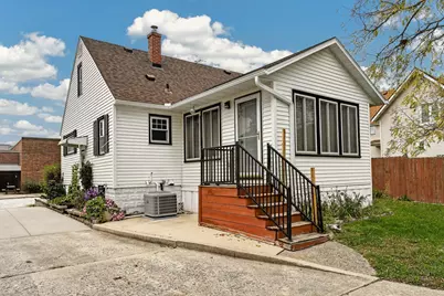 12 11th Avenue SE, Rochester, MN 55904 - Photo 2