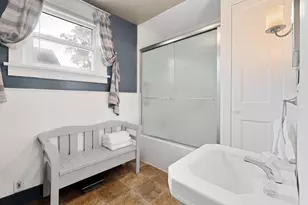 911 6th St NW, Austin, MN 55912 - Photo 12
