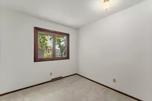 8365 Heather Ave, Eden Prairie, MN 55347 - Photo 20