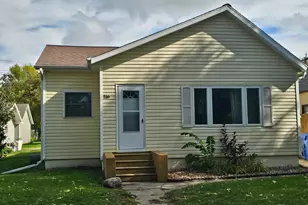 116 3rd St NE, Barnesville, MN 56514 - Photo 1