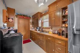 1343 Oak Beach Dr, Fairmont, MN 56031 - Photo 2