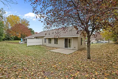 11027 Lincoln Court NE, Blaine, MN 55434 - Photo 10