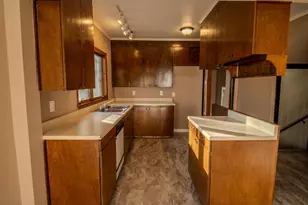 620 W 2nd Ave, Keewatin, MN 55753 - Photo 18