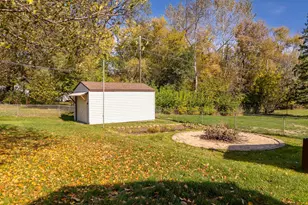 2237 Bronson Dr, Mounds View, MN 55112 - Photo 38