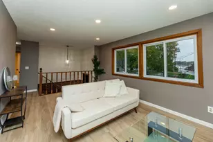 6908 64th Ave N, Brooklyn Park, MN 55428 - Photo 8