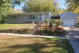 103 5th Ave SW, Faribault, MN 55021 - Photo 1