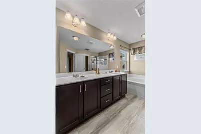 4014 Holasek Path, Chaska, MN 55318 - Photo 14