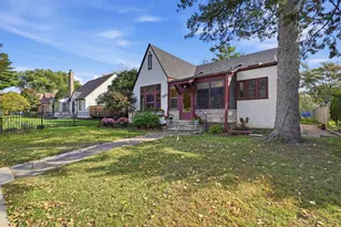 442 Mount Curve Blvd, Saint Paul, MN 55105 - Photo 30