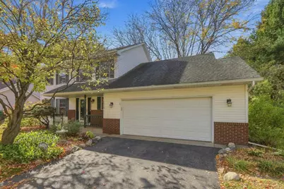 2354 Heights Avenue E, Maplewood, MN 55119 - Photo 4