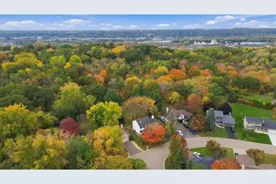 2354 Heights Avenue E, Maplewood, MN 55119 - Photo 10