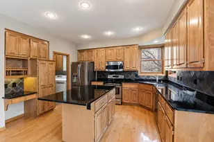 19054 Magenta Bay, Eden Prairie, MN 55347 - Photo 8