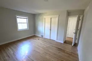 8311 Northern Dr, Crystal, MN 55427 - Photo 12