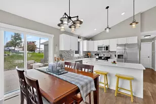 430 Summit St NE, Chatfield, MN 55923 - Photo 12