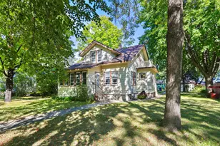 1102 16th Ave S, Saint Cloud, MN 56301 - Photo 1