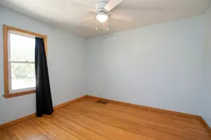 806 5th St NE, Staples, MN 56479 - Photo 16