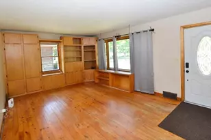 806 5th St NE, Staples, MN 56479 - Photo 2