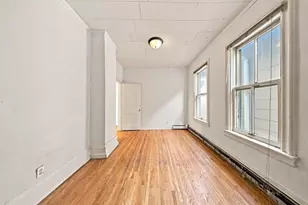 696 5th St E, Saint Paul, MN 55106 - Photo 6