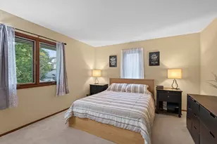 162 Emerson Ave W, West Saint Paul, MN 55118 - Photo 24
